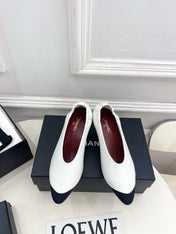 CHANEL 26S SQUARE TOE PUMPS 50 MM IN WHITE LAMBSKIN WITH BLACK TOE CAP
