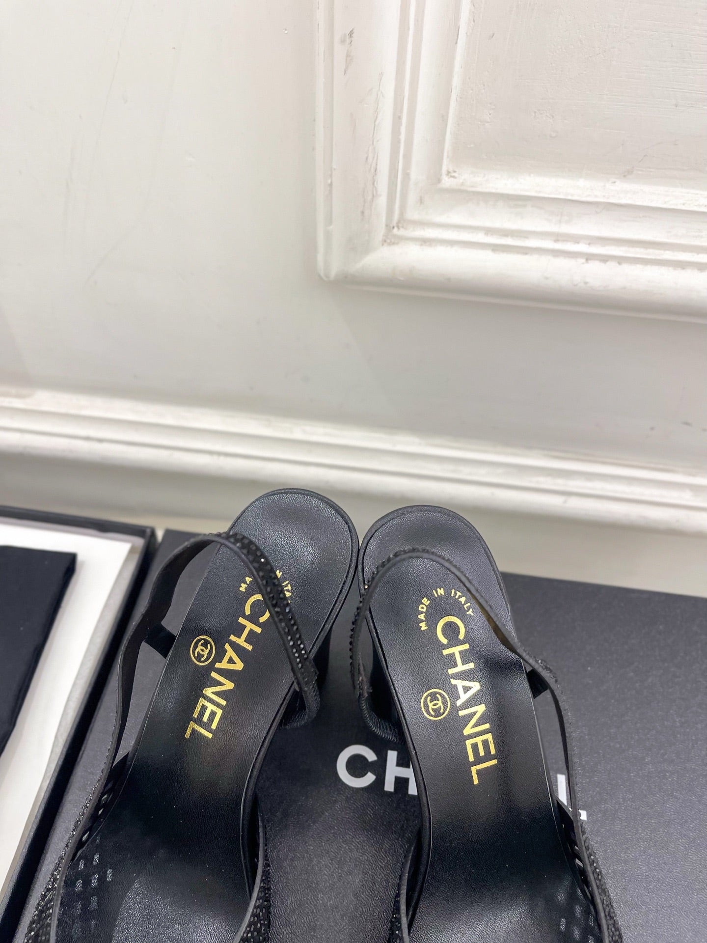 CHANEL 26S POINTED TOE HIGH HEEL SLINGBACK PUMPS 90 MM IN BLACK MESH