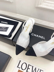 CHANEL 26S POINTED TOE HIGH HEEL SLINGBACK PUMPS 90 MM IN WHITE MESH WITH BLACK TOE CAP