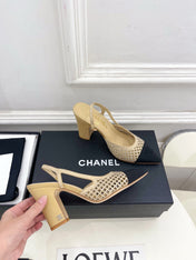 CHANEL 26S POINTED TOE HIGH HEEL SLINGBACK PUMPS 90 MM IN BEIGE MESH WITH BLACK TOE CAP