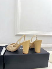 CHANEL 26S POINTED TOE HIGH HEEL SLINGBACK PUMPS 90 MM IN BEIGE MESH WITH BLACK TOE CAP