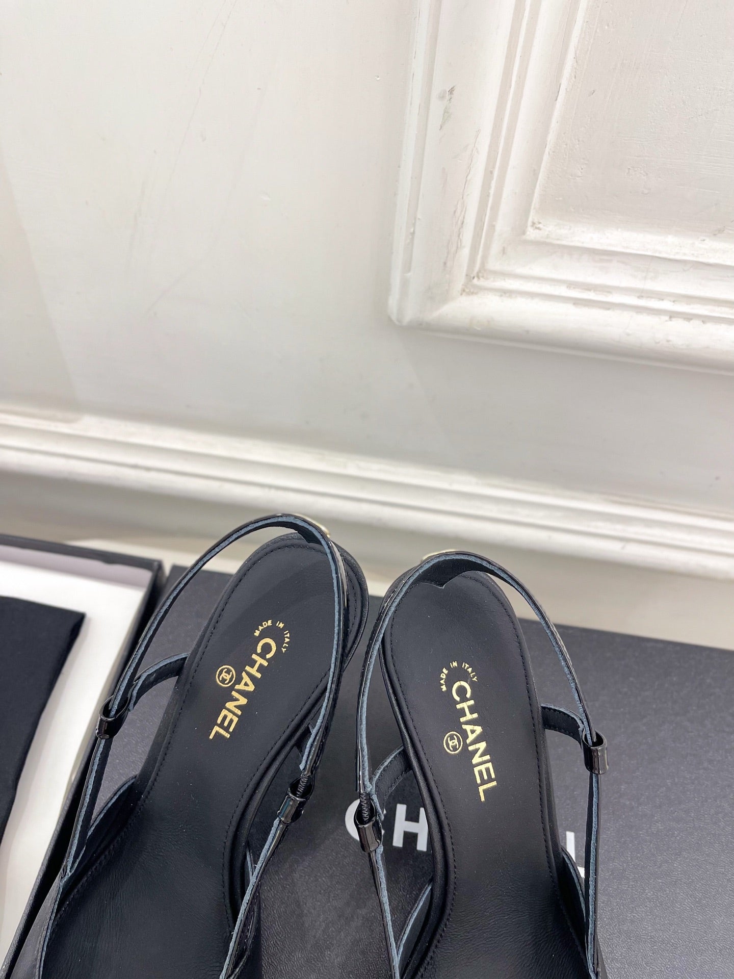 CHANEL 26S POINTED TOE SLINGBACK PUMPS 90 MM IN BLACK LAMBSKIN