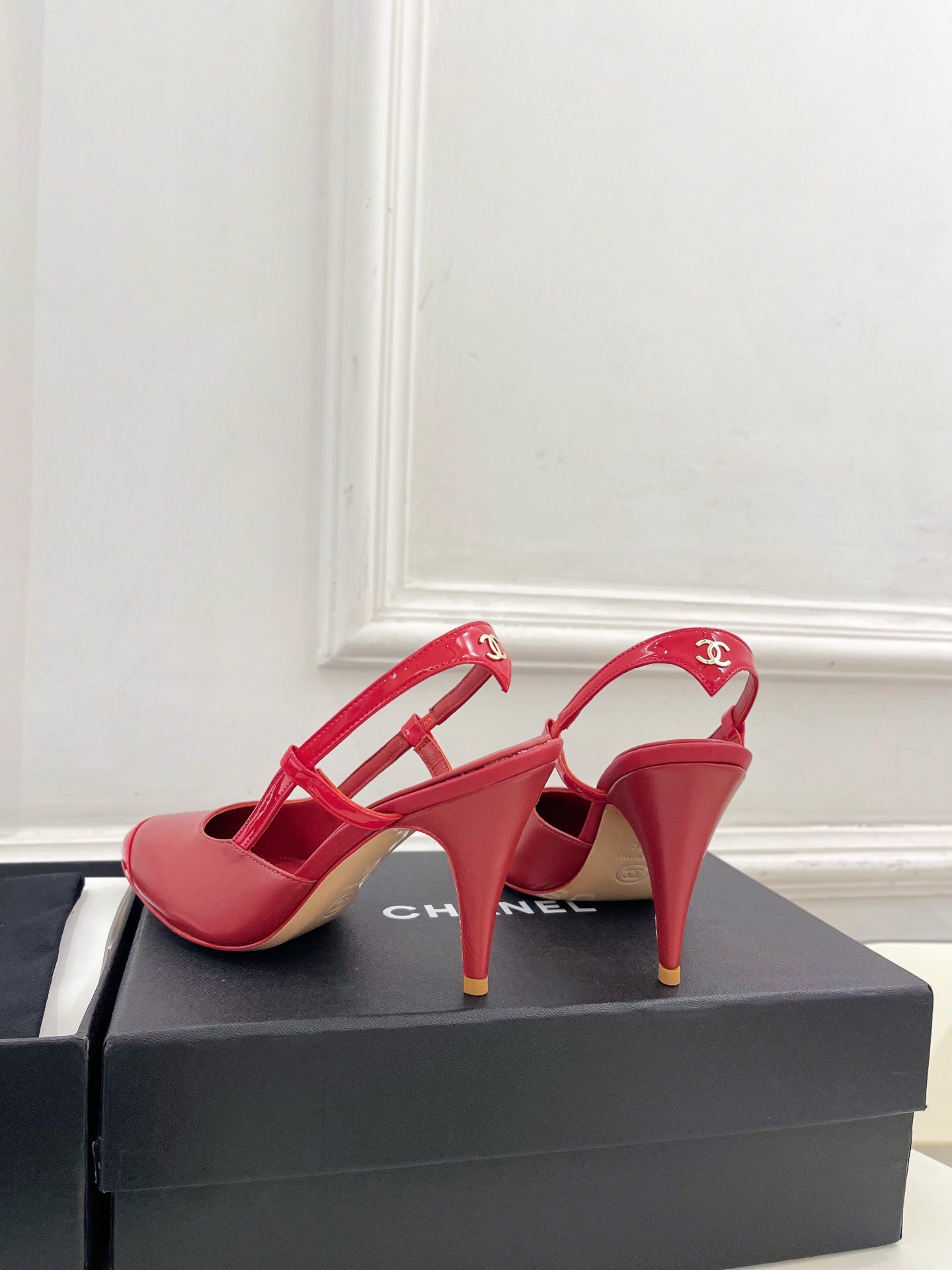 CHANEL 26S POINTED TOE SLINGBACK PUMPS 90 MM IN RED LAMBSKIN