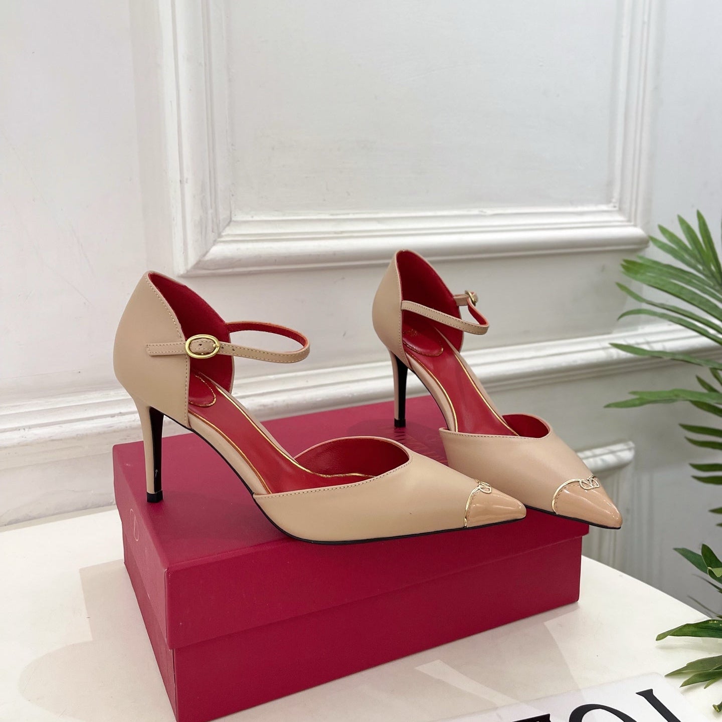 VALENTINO 26S ANKLE-STRA PUMPS 85 MM BEIGE CALFSKIN