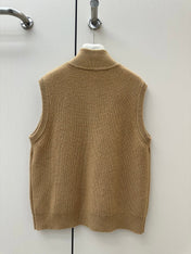 LORO PIANA 26S HIGH-NECK BUTTONED KNIT VEST 912