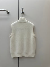 LORO PIANA 26S HIGH-NECK BUTTONED KNIT VEST 911