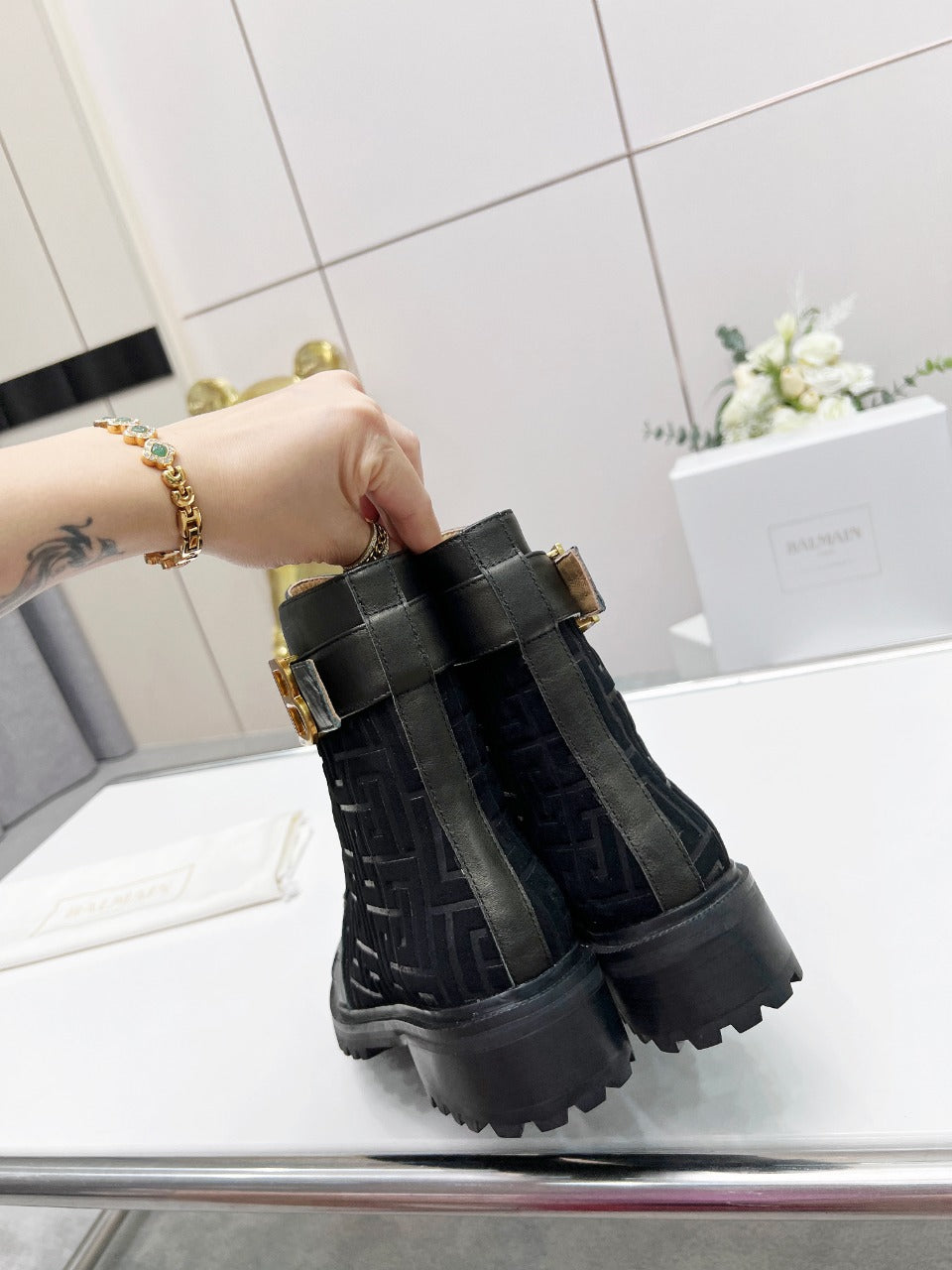 BALMAIN 26S BOOTS IN BLACK CALFSKIN AND SUEDE