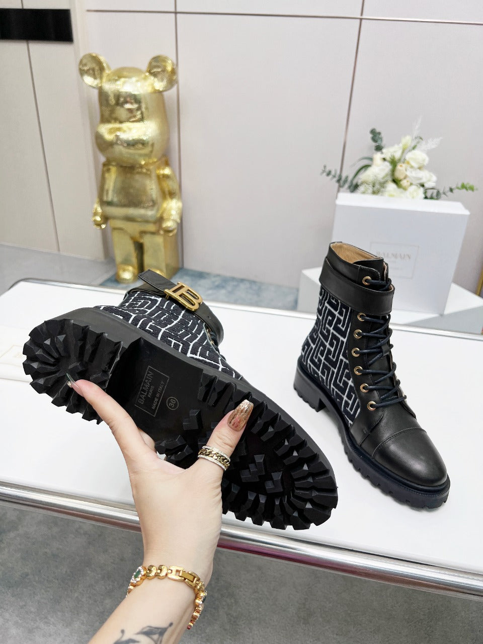 BALMAIN 26S BOOTS IN BLACK CALFSKIN AND WOOL
