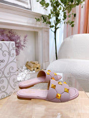 STUD FLAT SLIDE IN BABY PINK LAMBSKIN